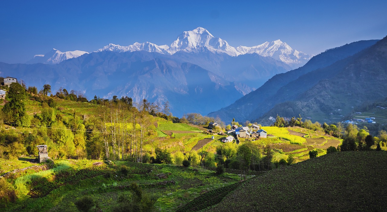 himalayas, mountains, everest-5817277.jpg